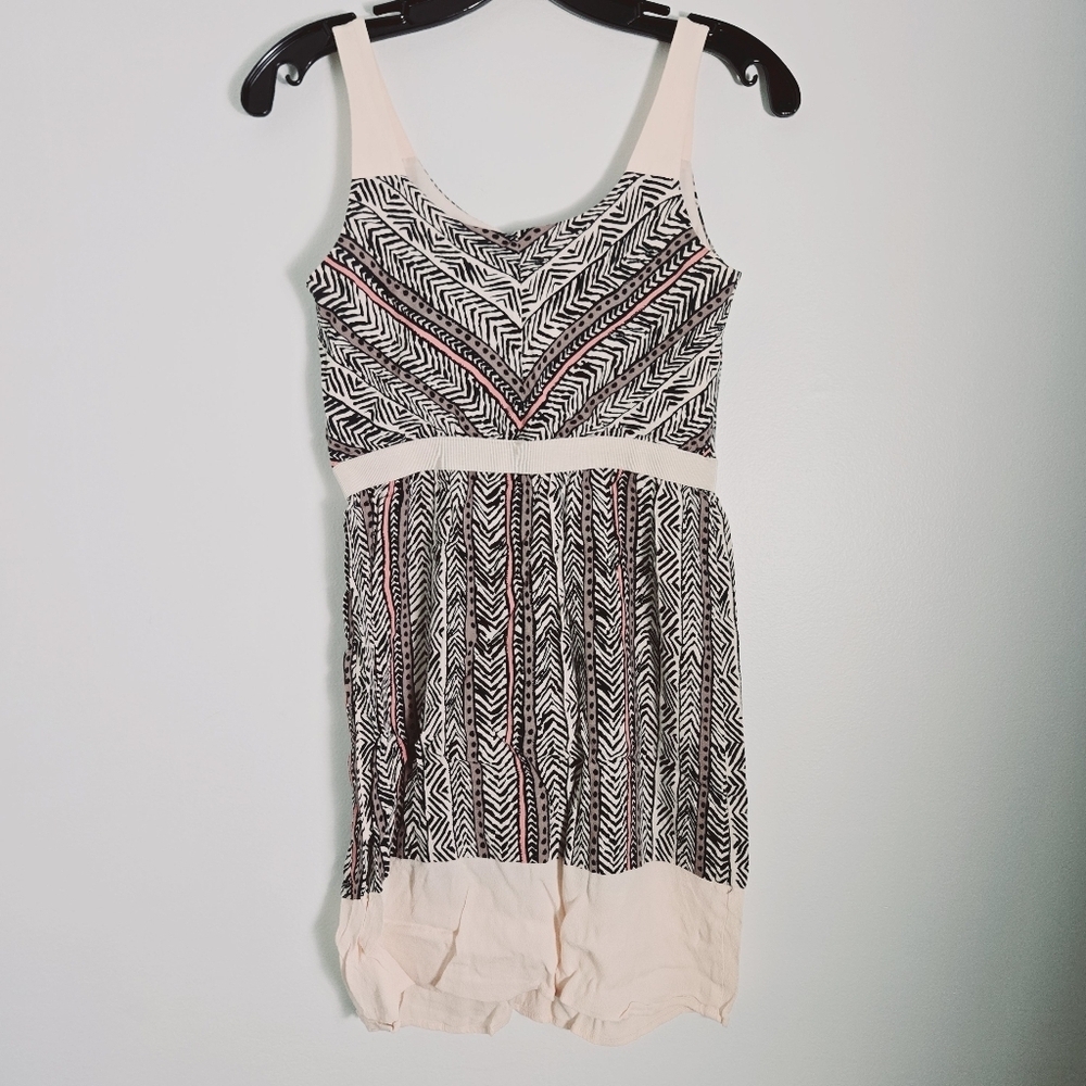 Loft Rayon Black Beige Tribal Pattern Sleeveless Mini Dress Size 00P - Picture 6 of 8
